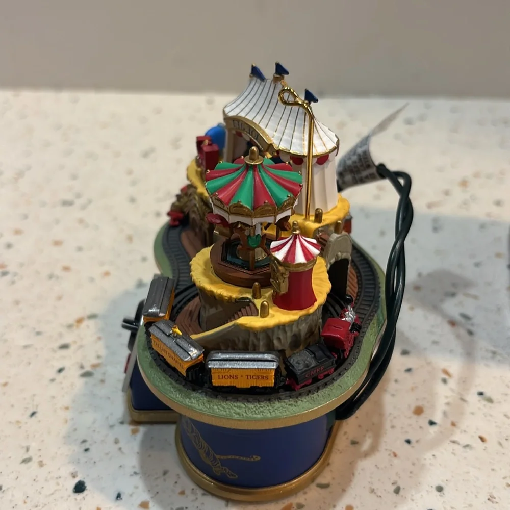 Hallmark Keepsake‎ Circus Mountain Railroad Holiday Ornament 2002